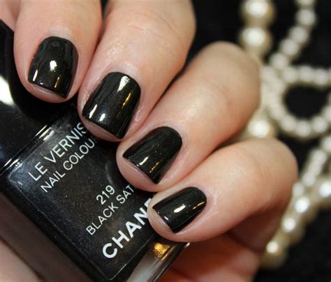 vernis black satin chanel|chanel le vernis nails.